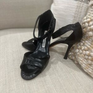 MANOLO BLAHNIK 'Roon’ Open-Toe Ankle-Wrap Sandals Black Leather High Heel